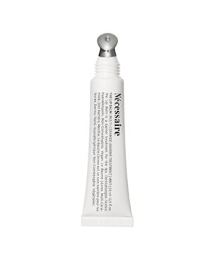 Nécessaire The Lip Balm | Hydrating Hyaluronic Acid Lip Balm for Women and Men, Mint Oil with Niacinamide + Essential Ceramides. Non-Comedogenic Lip Balm for Dry Lips – 15 ml / 0.5 fl oz