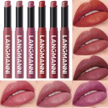 Matte Lipstick Set, 6 Shades, Long-Lasting Lip Color, Nude Pink, Red, Berry Tones
